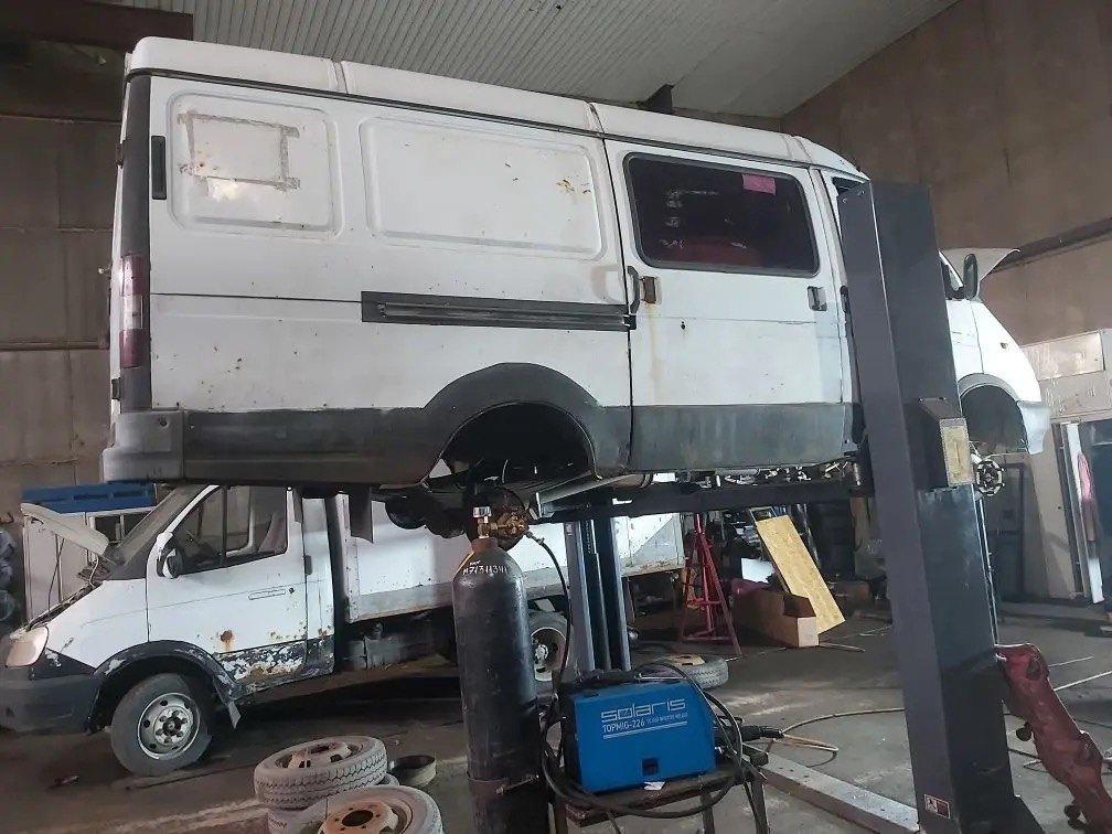 ГАЗЕЛЬ-СЕРВИС — ремонтная зона автосервиса
